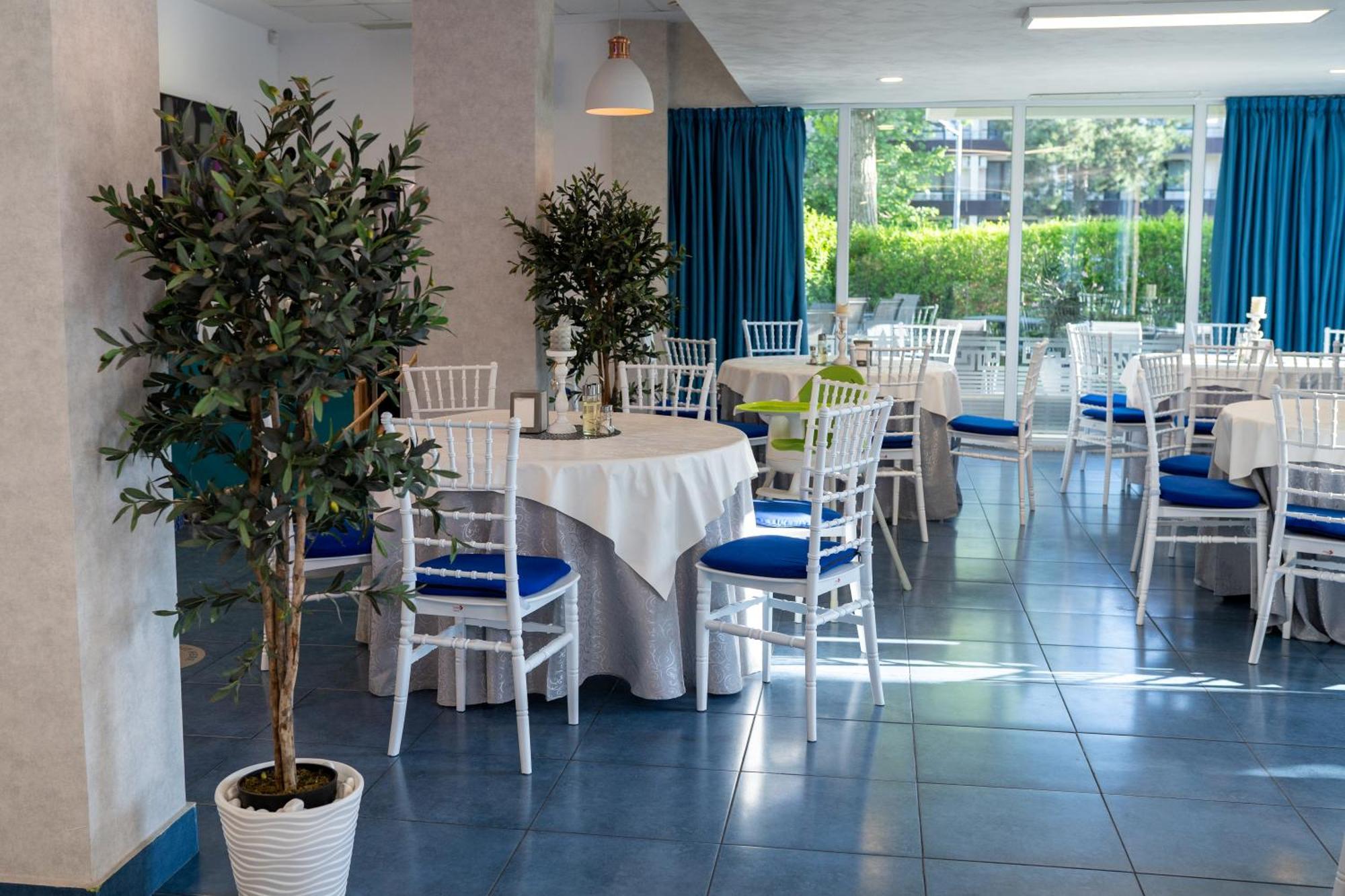 Hotel Apollo Mamaia Exterior foto